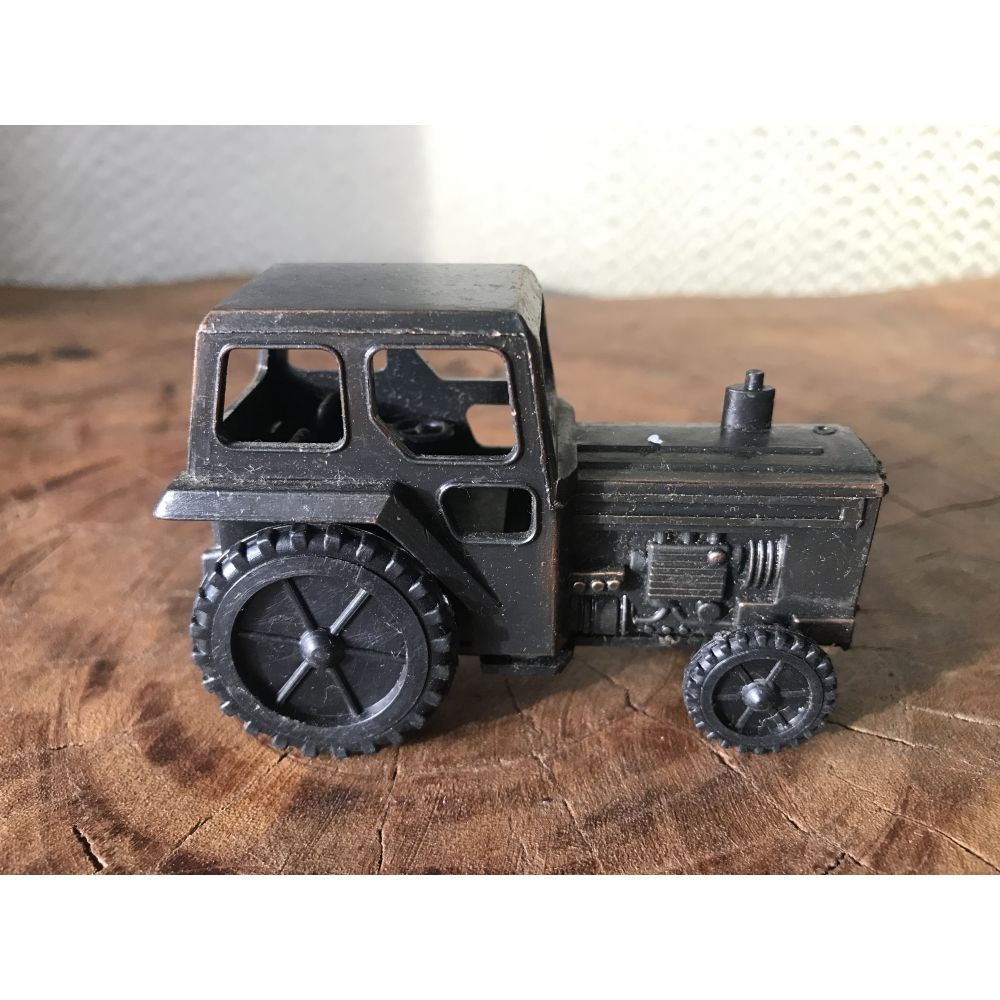 Apontador de metal  Jeep